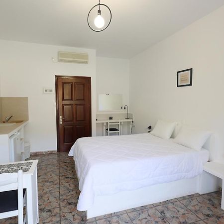 Aphroditi Hotel Липси Экстерьер фото